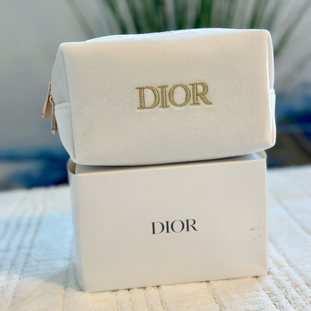 Dior Beauty makeup pouch - Velvet